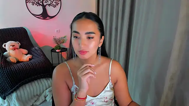 worldofkim online show from 30, 9, 2025