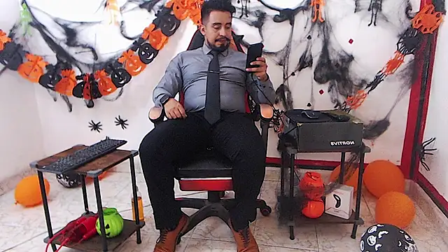 KalethBigDick online show from 27, 10, 2025