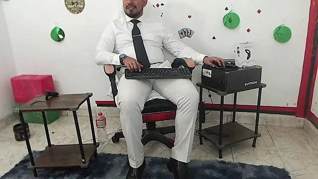 Snapshot of KalethBigDick chatting on 28, 7, 2026 KalethBigDick online show from 28, 7, 2026