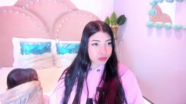 Snapshot of Miia_Thompsonn chatting on 18, 10, 2025 Miia Thompsonn online show from 18, 10, 2025