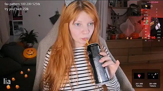 lil lia online show from 23, 10, 2025