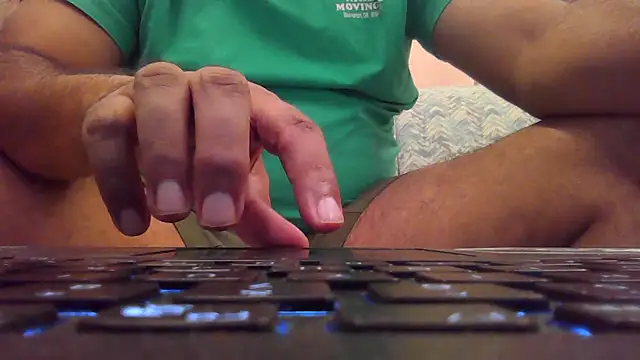 Snapshot of deltaforce1987 chatting on 18, 12, 2024 deltaforce1987 online show from 18, 12, 2024