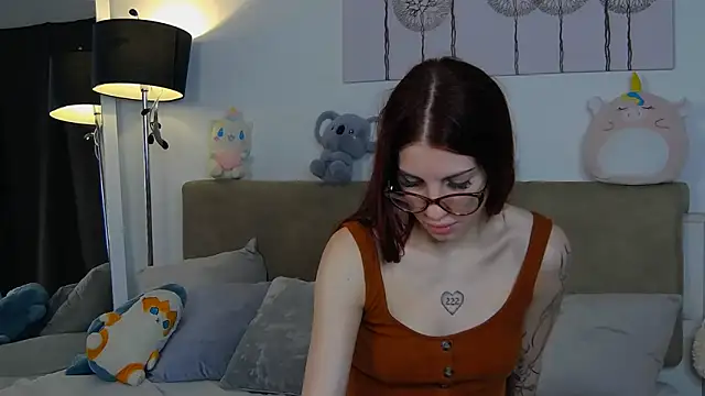 Snapshot of CassKiera chatting on 10, 9, 2025 CassKiera online show from 10, 9, 2025