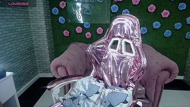  mila sweet v online show from 4, 3, 2025