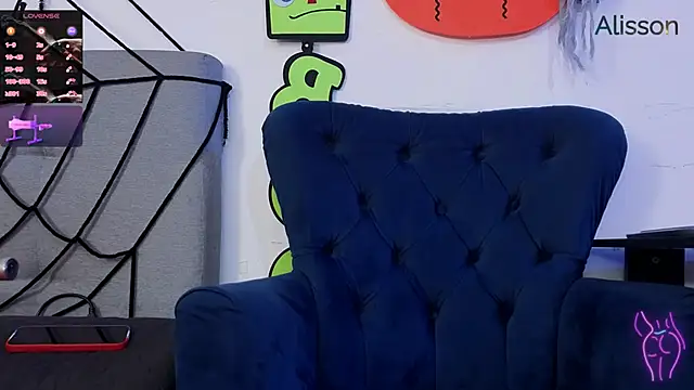 Snapshot of alissonandamy chatting on 18, 10, 2025 alissonandamy online show from 18, 10, 2025