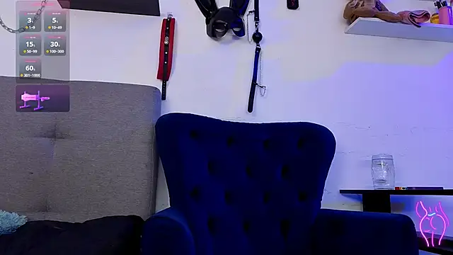 Snapshot of alissonandamy chatting on 18, 11, 2025 alissonandamy online show from 18, 11, 2025