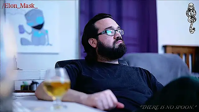 Snapshot of Seraph_De_La_Luna chatting on 12, 1, 2025 Seraph De La Luna online show from 12, 1, 2025