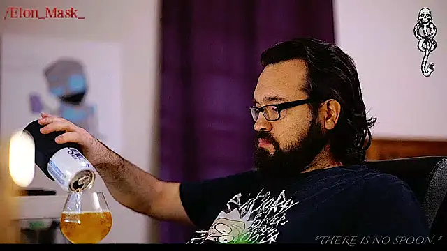 Snapshot of Seraph_De_La_Luna chatting on 22, 1, 2025 Seraph De La Luna online show from 22, 1, 2025