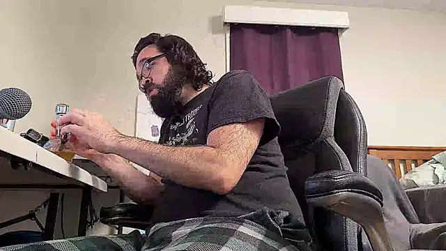 Snapshot of Seraph_De_La_Luna chatting on 7, 3, 2025 Seraph De La Luna online show from 7, 3, 2025