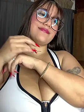 Snapshot of Michellesexxy chatting on 14, 12, 2024 Michellesexxy online show from 14, 12, 2024