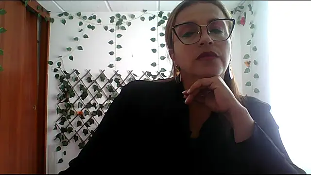 RossanaLionheart online show from 10, 11, 2025