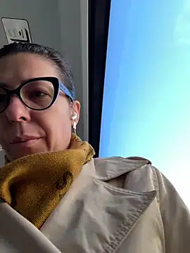 Snapshot of eveangelll chatting on 6, 3, 2025 eveangelll online show from 6, 3, 2025