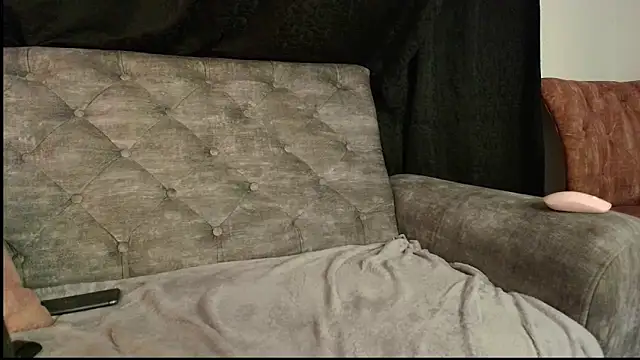 unu nai online show from 24, 10, 2025