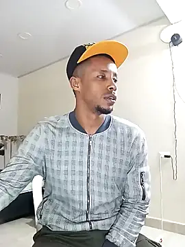 AlejoKhalifa  online show from 9, 3, 2025