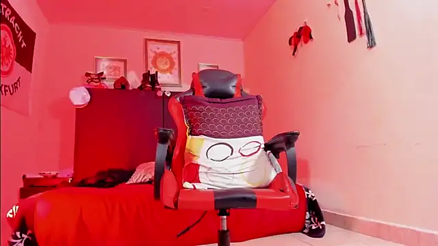 AlejoKhalifa  online show from 3, 2, 2026