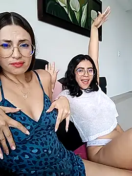 Snapshot of GiiirlPower chatting on 5, 3, 2025 GiiirlPower online show from 5, 3, 2025