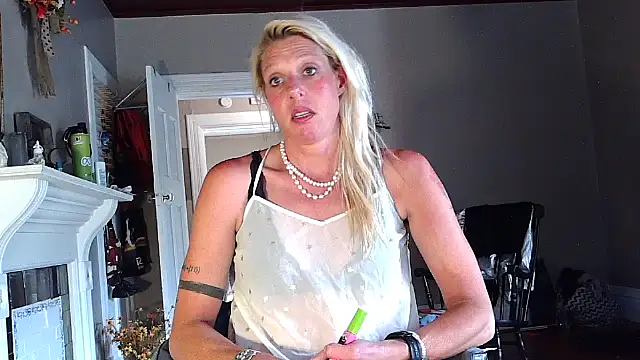 Glamazonx online show from 12, 9, 2025