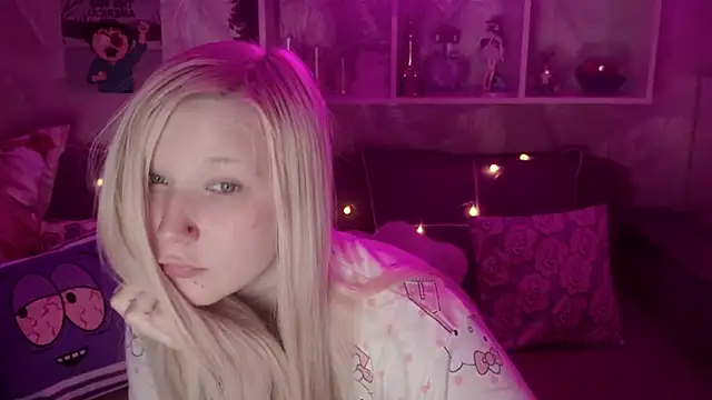 Snapshot of MeowkaKitty chatting on 10, 1, 2026 MeowkaKitty online show from 10, 1, 2026