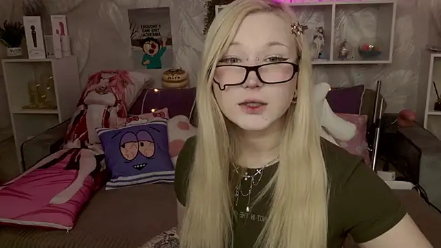 Snapshot of MeowkaKitty chatting on 19, 1, 2026 MeowkaKitty online show from 19, 1, 2026