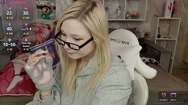 Snapshot of MeowkaKitty chatting on 25, 2, 2026 MeowkaKitty online show from 25, 2, 2026