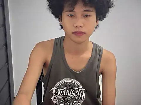 Asiantwink21 online show from 5, 4, 2026