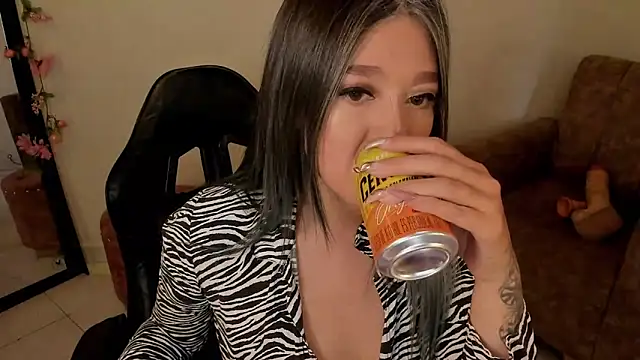 kat apple online show from 7, 4, 2026