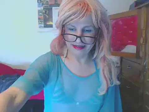 LorenJade online show from 4, 12, 2024