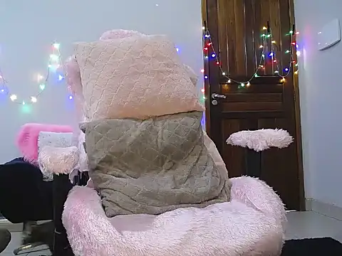 Snapshot of Irresistible24 chatting on 15, 3, 2025 Irresistible24 online show from 15, 3, 2025