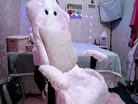 Snapshot of Irresistible24 chatting on 17, 10, 2025 Irresistible24 online show from 17, 10, 2025