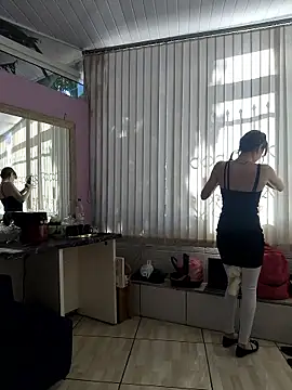 Snapshot of Irresistible24 chatting on 11, 11, 2025 Irresistible24 online show from 11, 11, 2025