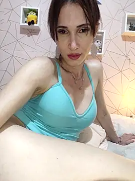 Snapshot of Irresistible24 chatting on 17, 11, 2025 Irresistible24 online show from 17, 11, 2025