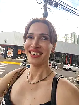 Snapshot of Irresistible24 chatting on 26, 11, 2025 Irresistible24 online show from 26, 11, 2025