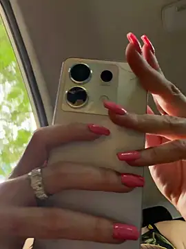 Irresistible24 online show from 24, 2, 2026