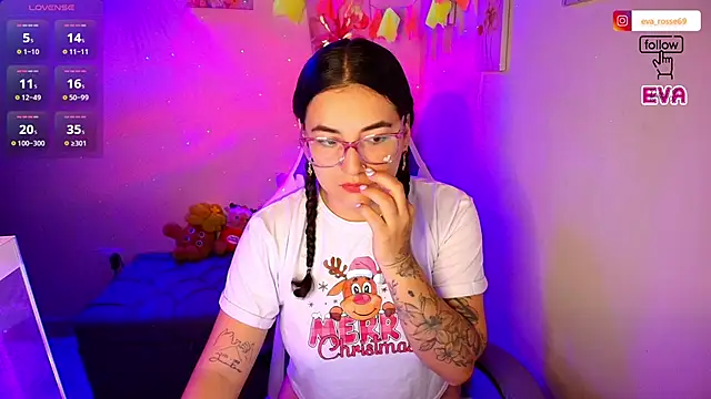 Snapshot of eva_rosse69 chatting on 23, 11, 2025 eva rosse69 online show from 23, 11, 2025