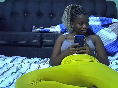 prettychoco1 online show from 7, 1, 2025