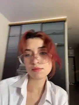 Snapshot of Evangeline_Lawrence_ chatting on 1, 12, 2025 Evangeline Lawrence online show from 1, 12, 2025