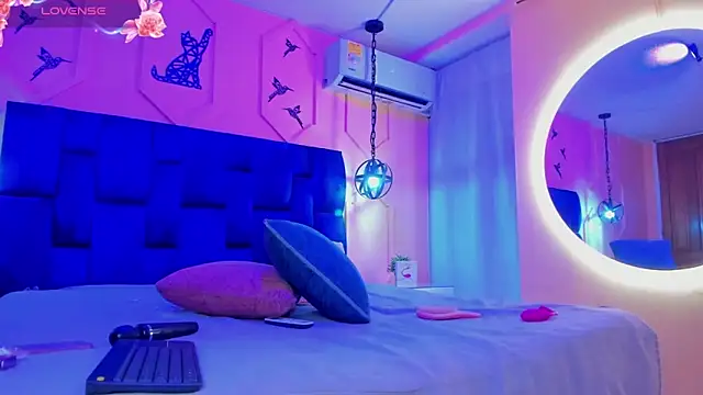 Atenea cute21 online show from 10, 1, 2025