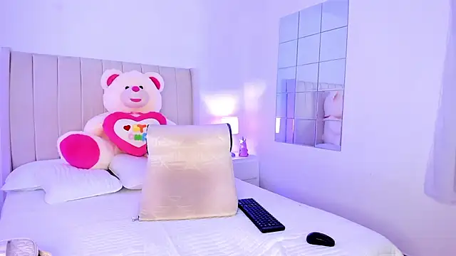 Snapshot of Barbiieee chatting on 11, 2, 2026 Barbiieee online show from 11, 2, 2026