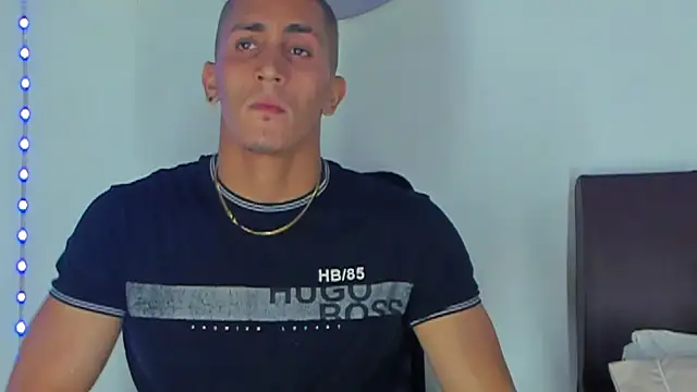 MikeRoss7777 online show from 18, 12, 2024