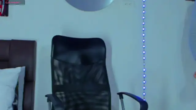 MikeRoss7777 online show from 7, 2, 2025