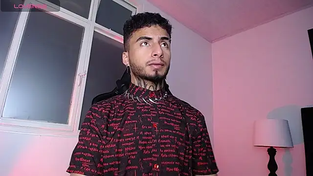 JuanCamiilo 66 online show from 6, 3, 2025