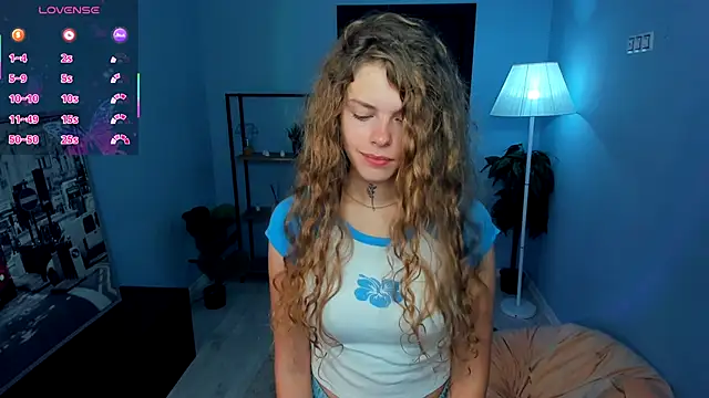 RayaNenlia online show from 23, 9, 2025