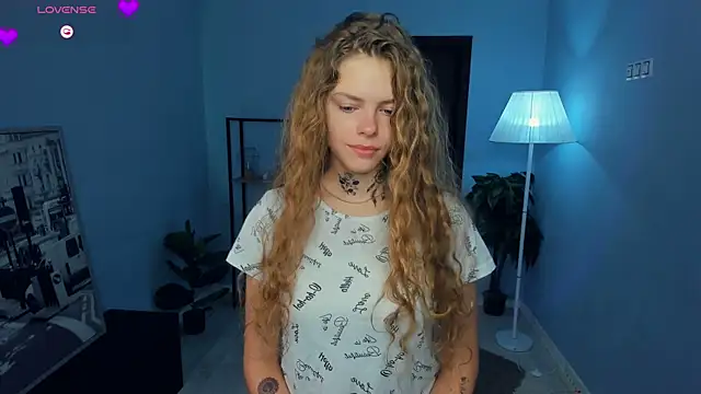 RayaNenlia online show from 20, 10, 2025