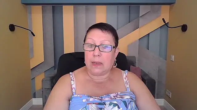 BarbaraTurners online show from 17, 9, 2025