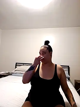 honeeyyy pot online show from 21, 3, 2026