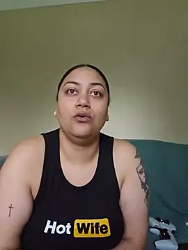 honeeyyy pot online show from 23, 5, 2026