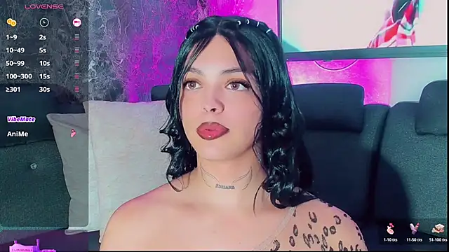 Snapshot of Emmaa_Saenz_ chatting on 2, 11, 2025 Emmaa Saenz online show from 2, 11, 2025