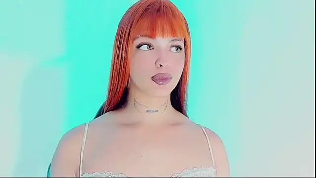 Snapshot of Emmaa_Saenz_ chatting on 4, 12, 2025 Emmaa Saenz online show from 4, 12, 2025