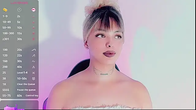 Snapshot of Emmaa_Saenz_ chatting on 5, 12, 2025 Emmaa Saenz online show from 5, 12, 2025