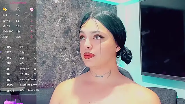 Snapshot of Emmaa_Saenz_ chatting on 11, 2, 2026 Emmaa Saenz online show from 11, 2, 2026